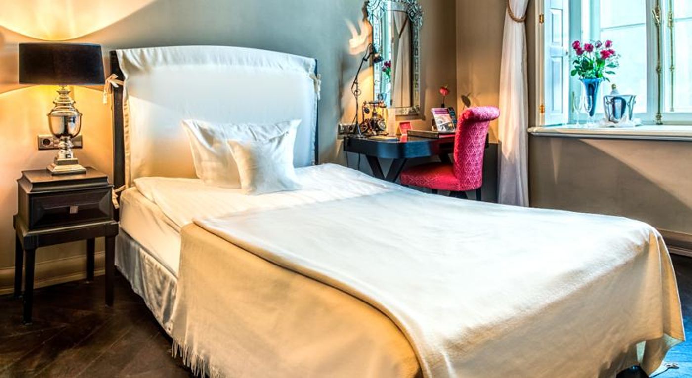 Hotel-Telegraaf--Autograph-Collection-Room-68