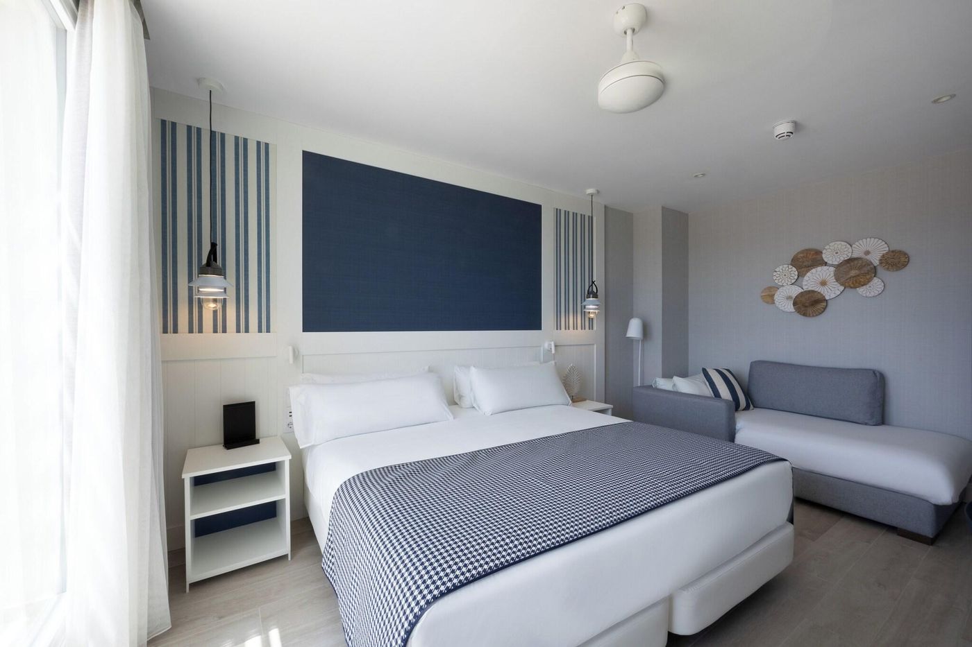 Catalonia-Mirador-des-Port-Room-32