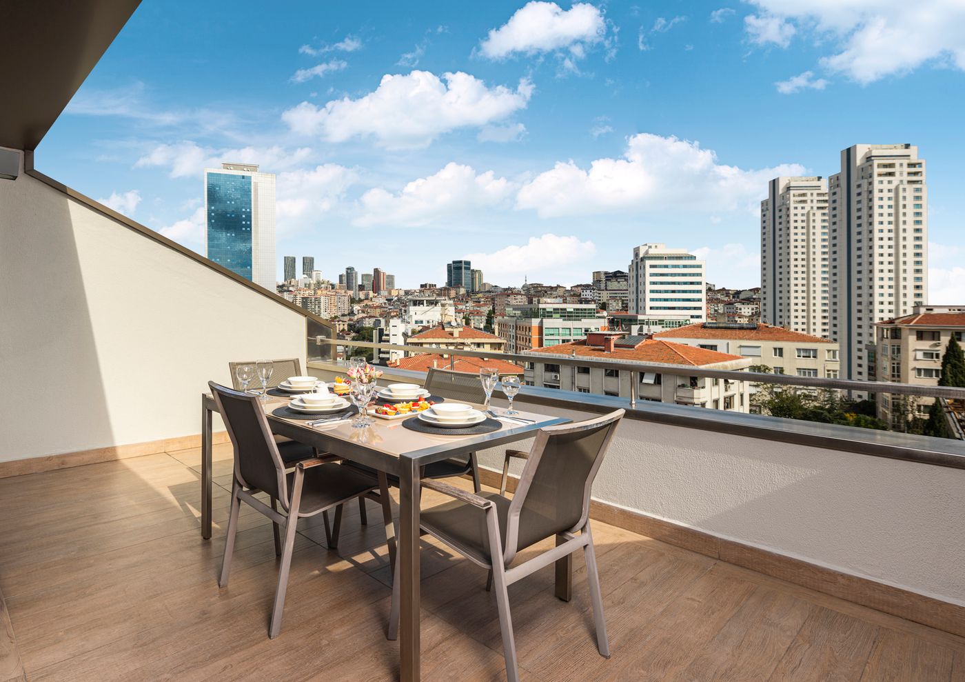 TZL-Suites-Terrace-4