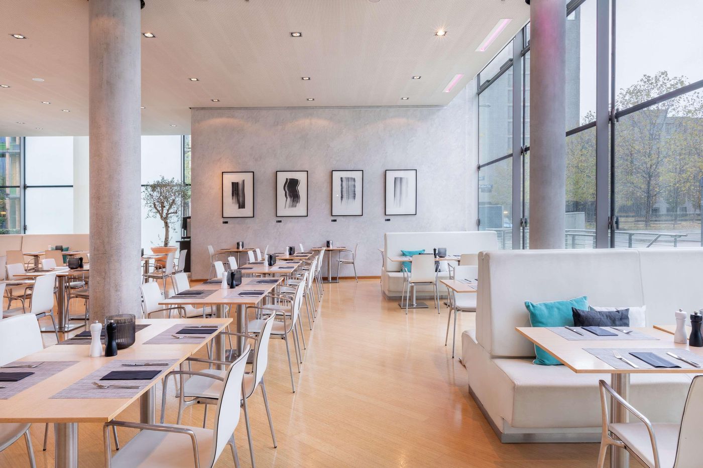 INNSIDE-Munchen-Parkstadt-Schwabing-Restaurant-18