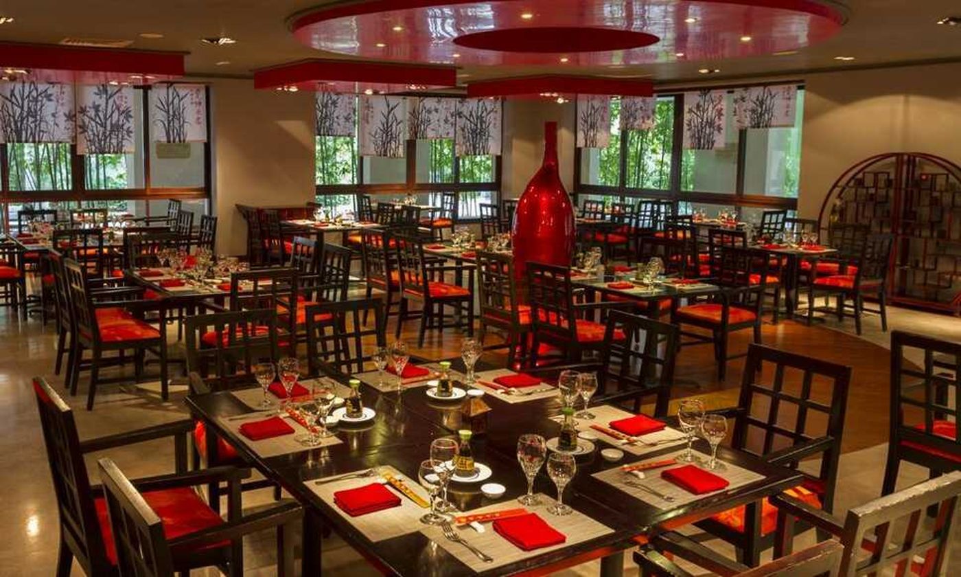 Sandos Playacar Beach Resort