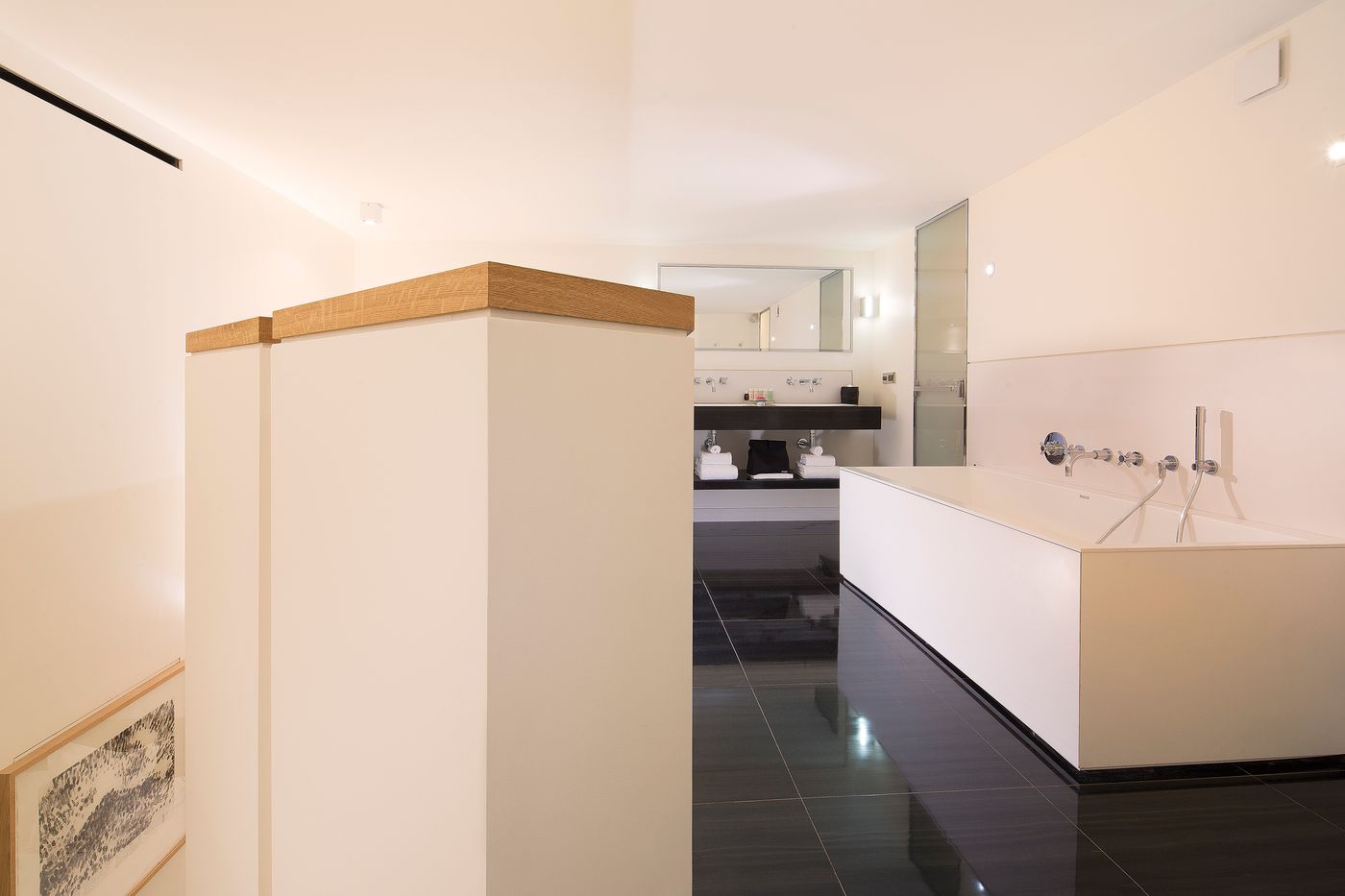 Marignan-Champs-Elysees-Room-49