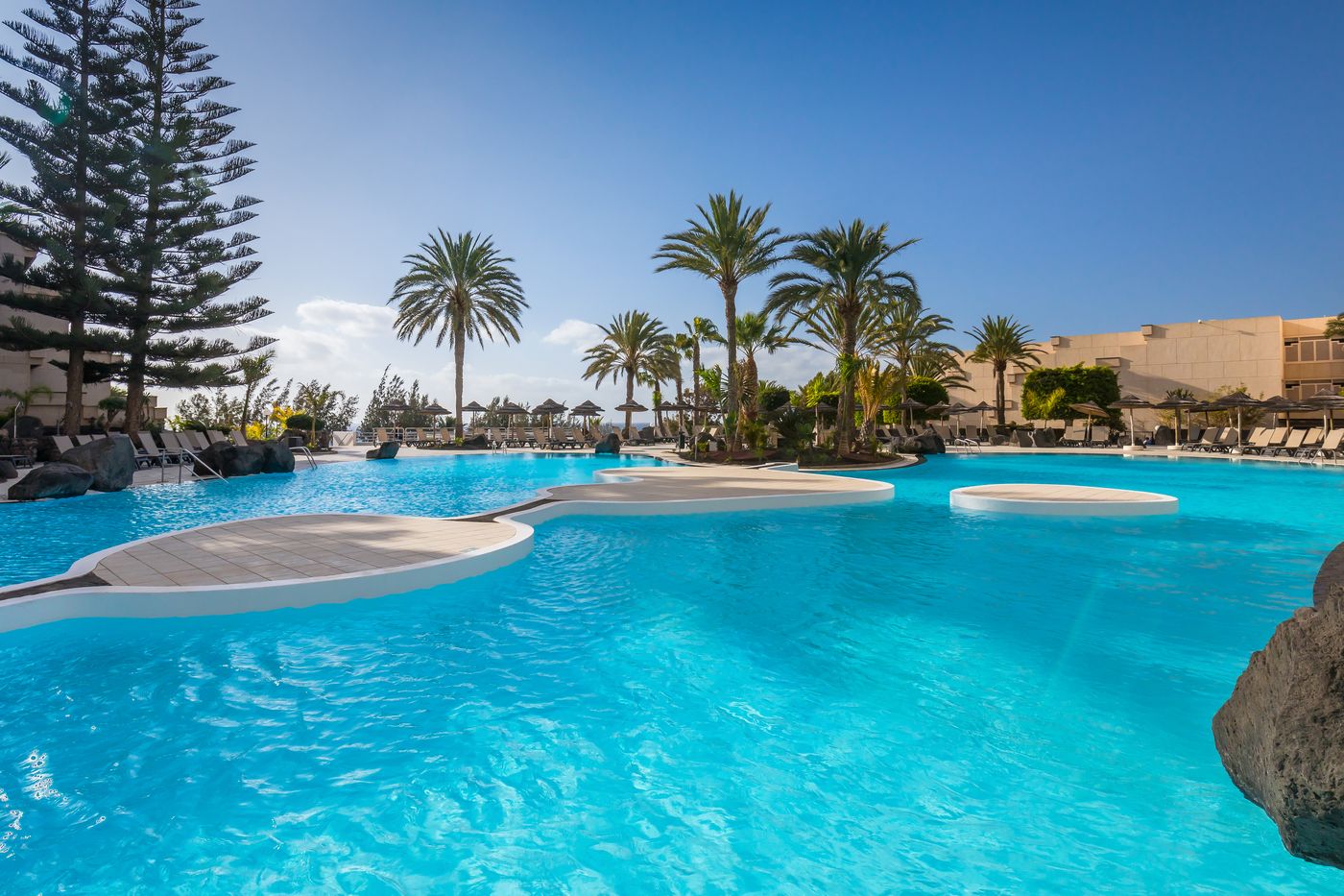 Barcelo-Lanzarote-Active-Resort-Pool-1