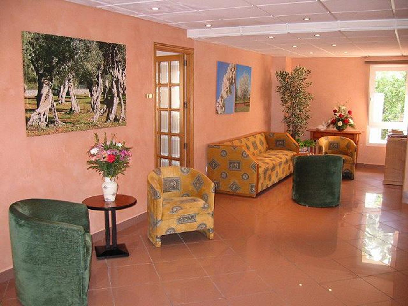 Hostal Residencia Sutimar