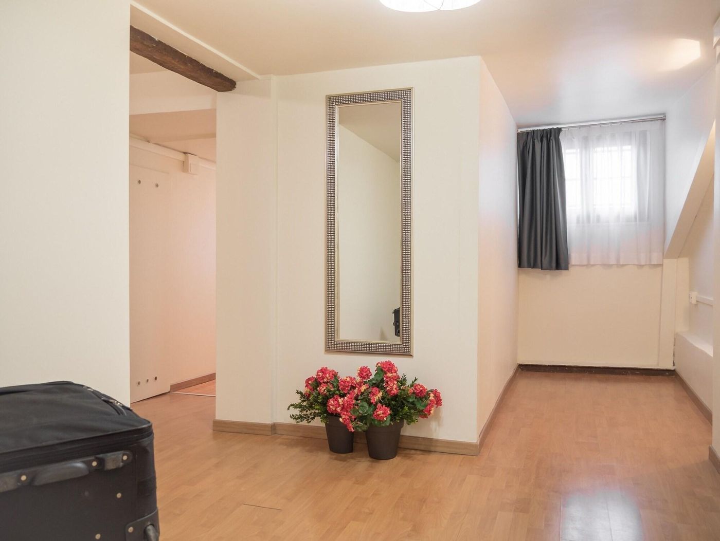 Grand Canal Suites-Italy-VENICE-Room-9