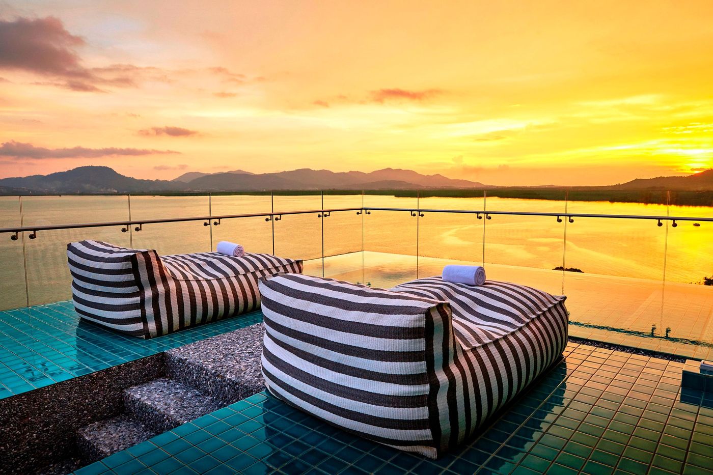 Point-Yamu-By-Como--Phuket-Room-10