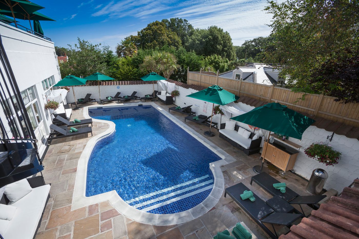 The-Duke-of-Richmond-Pool-30