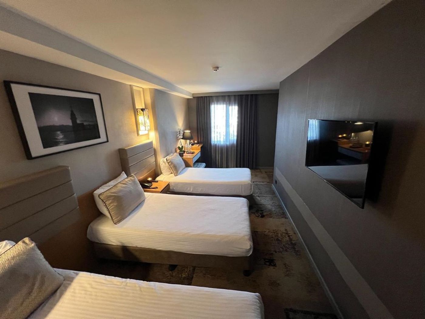 All-Seasons-Hotel-Room-16