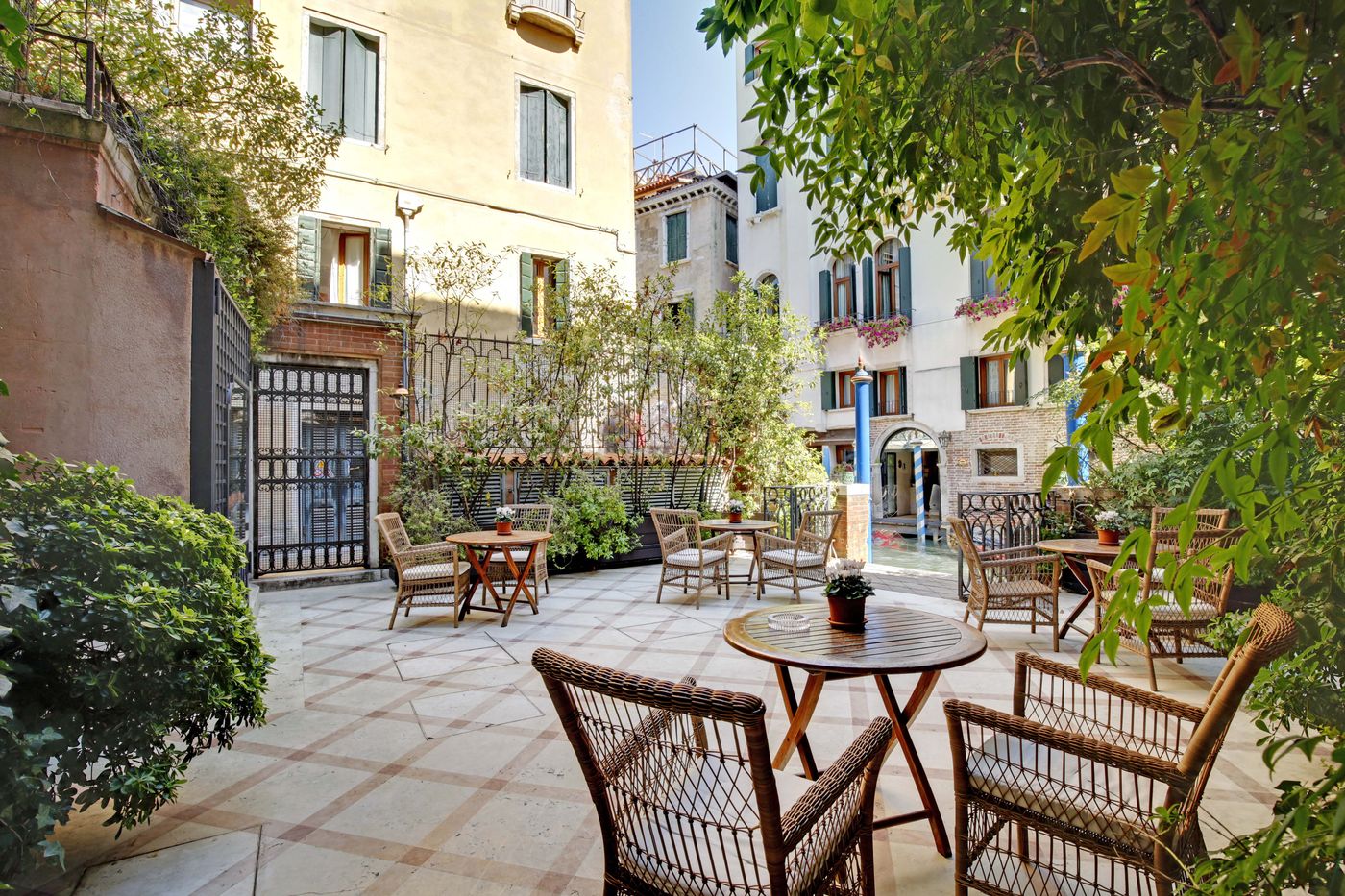 Hotel-Dona-Palace-General-view-1