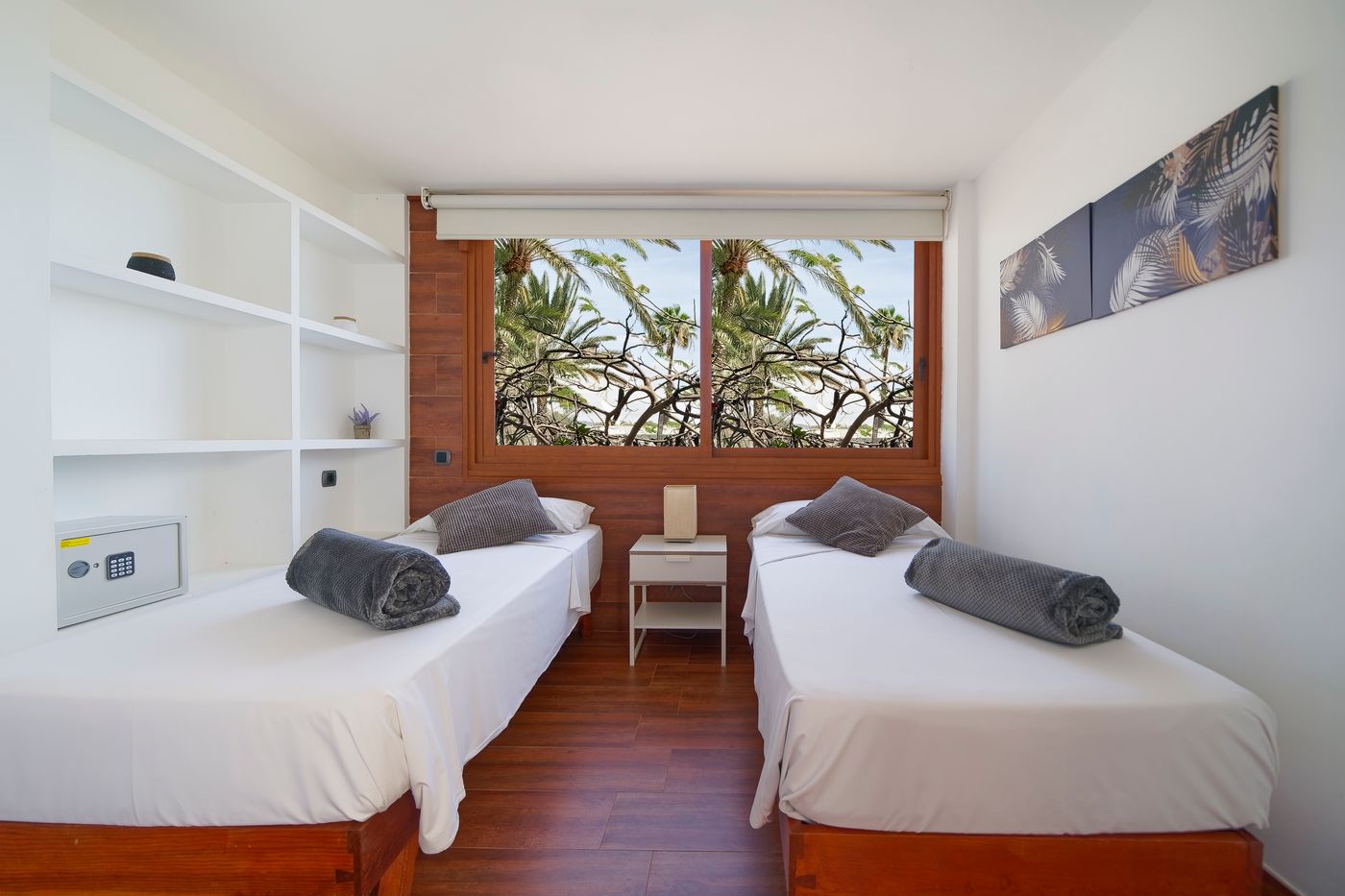 Apartamentos-Cocoteros-Room-15