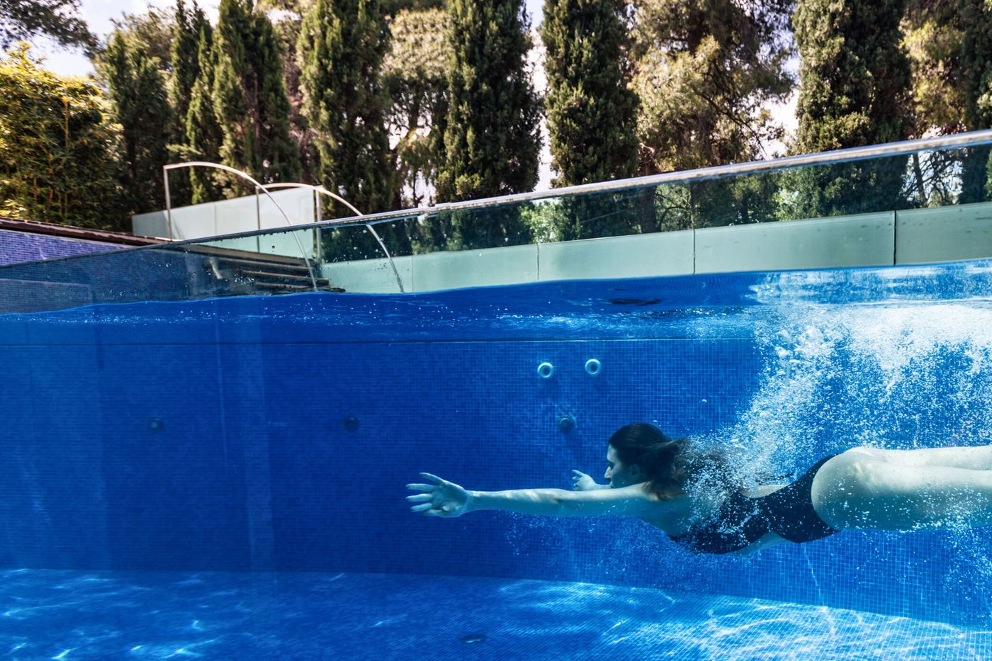 Life-Gallery-athens-Pool-22