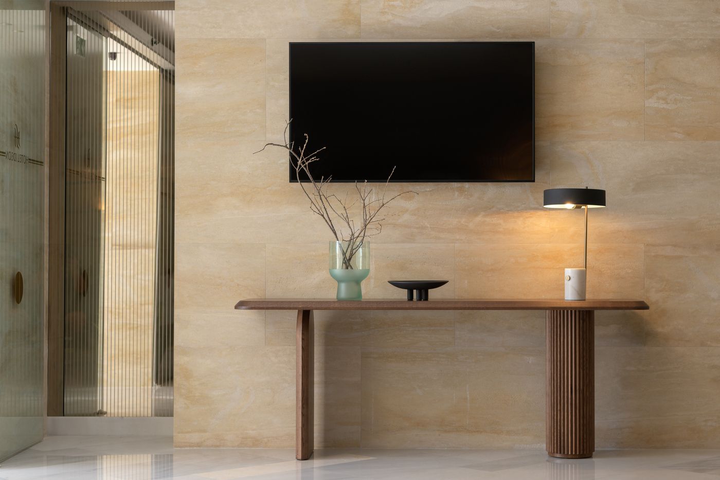 Hotel-Ideon-Lobby-49