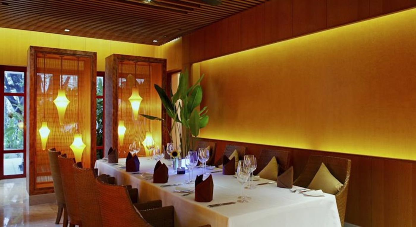 Centara-Grand-Beach-Resort-Phuket-General-view-51