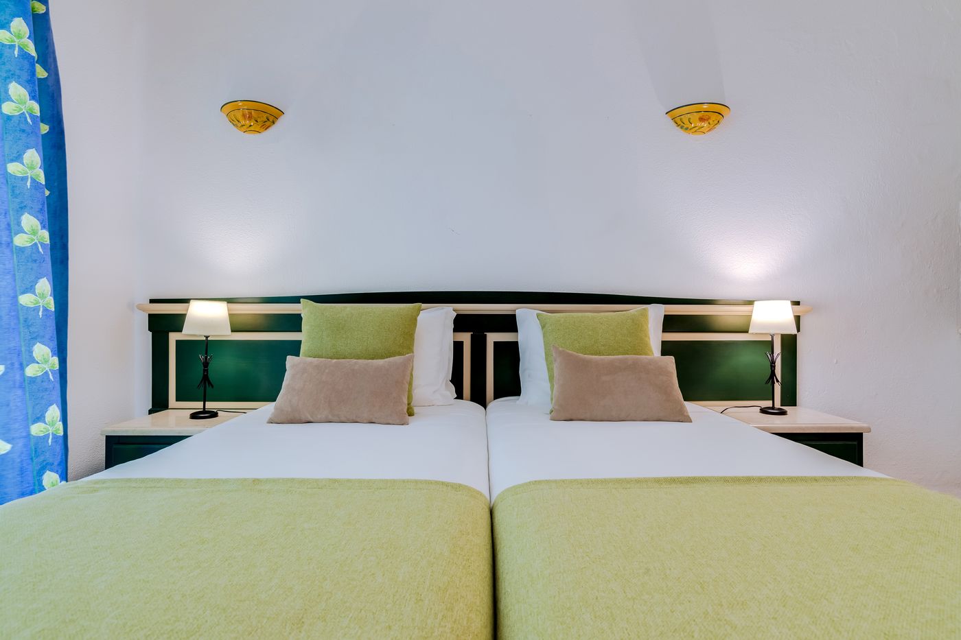 Monica-Isabel-Beach-Club-Room-11