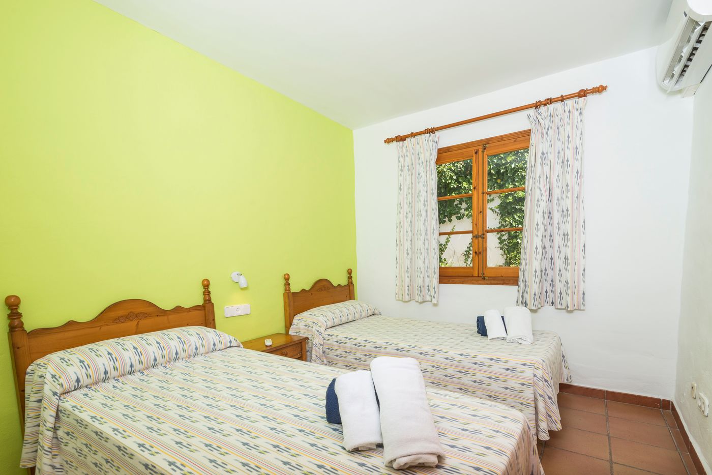 Villas-Playas-de-Fornells-Room-24