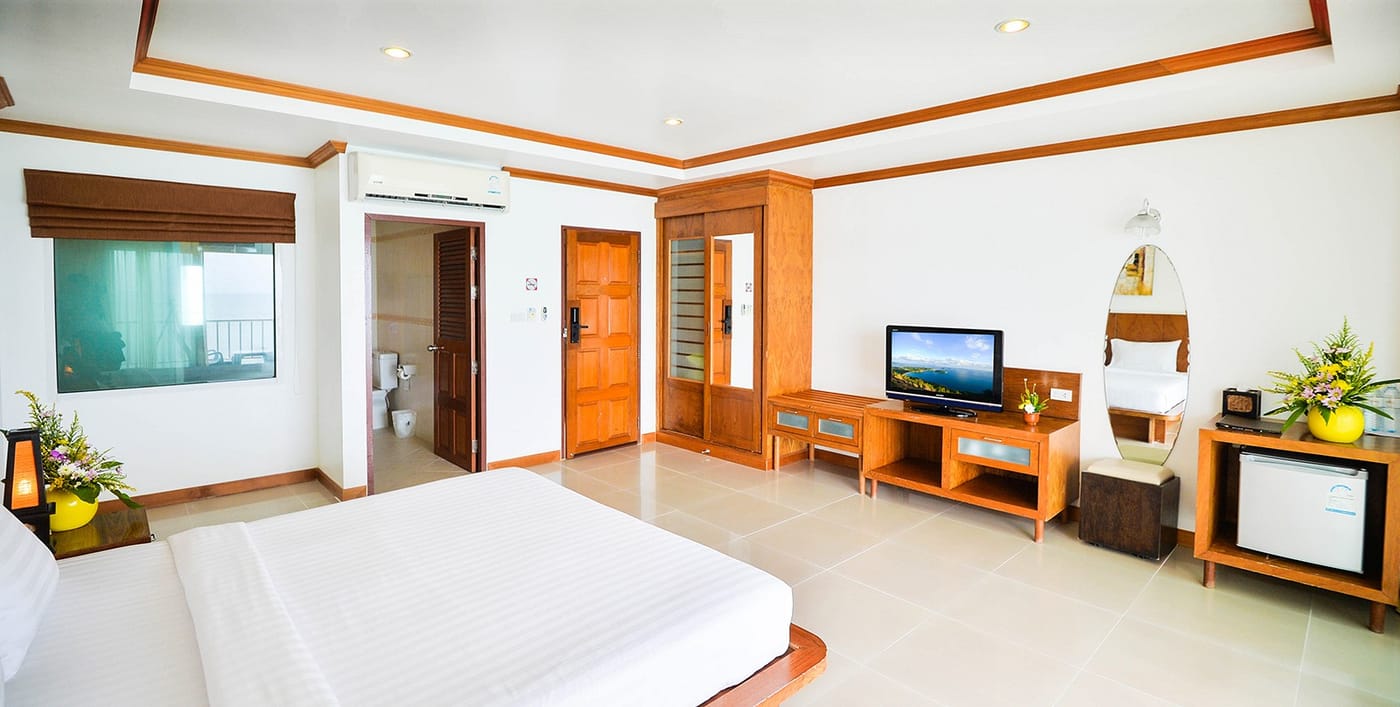 Tri-Trang-Beach-Resort-Room-13