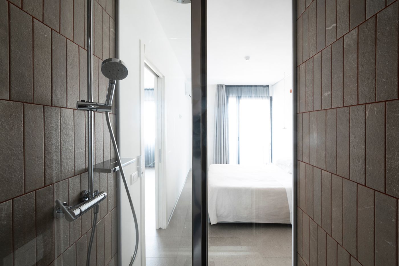 Alkamuri-Posh-Hotel---Spa-Room-61