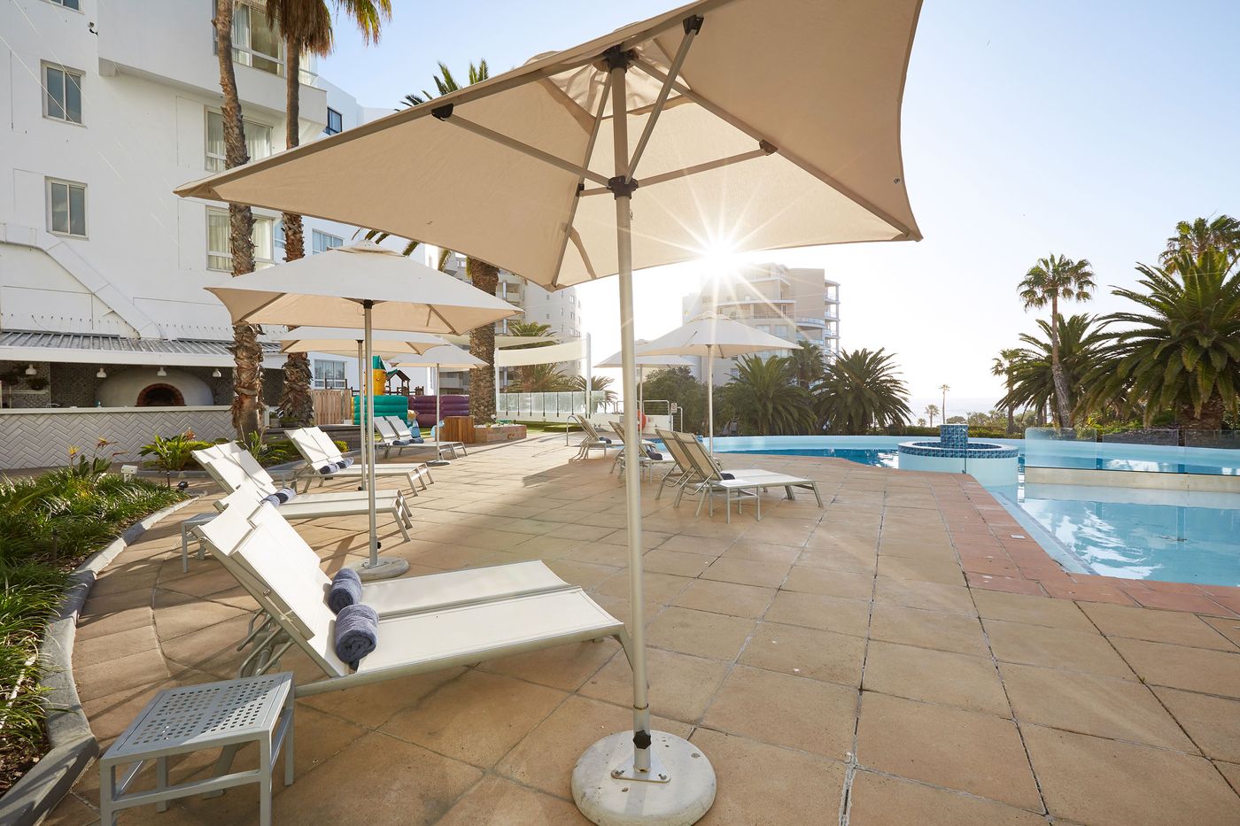 President-Hotel-Pool-69