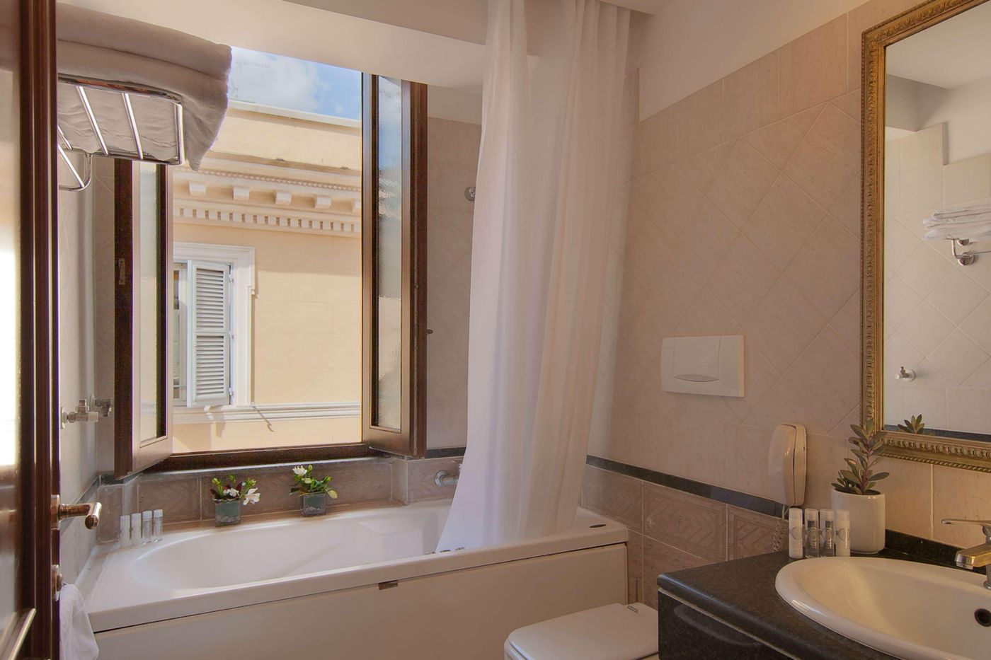 Atlante-Garden-Room-26