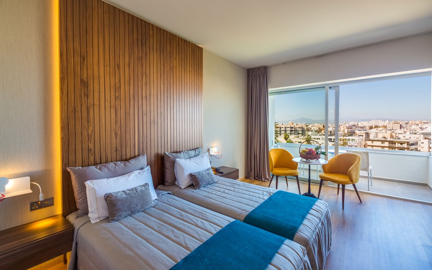 Sun-Hall-Hotel-Room-16