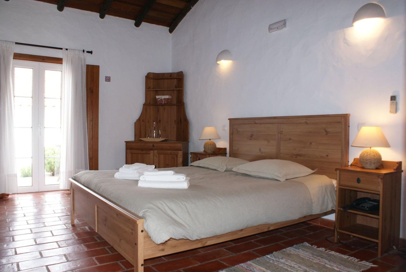 Herdade-Do-Freixial-Room-7