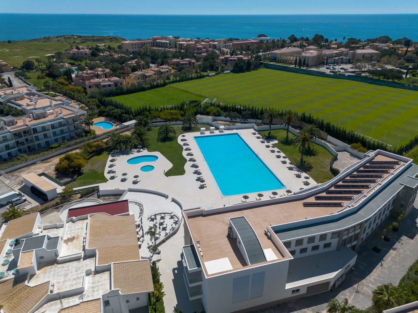 ----ncora-Park-Pool-7