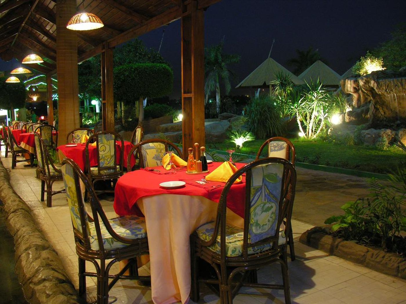 Pyramisa-Hotel-Luxor-Sports-and-Entertainment-34