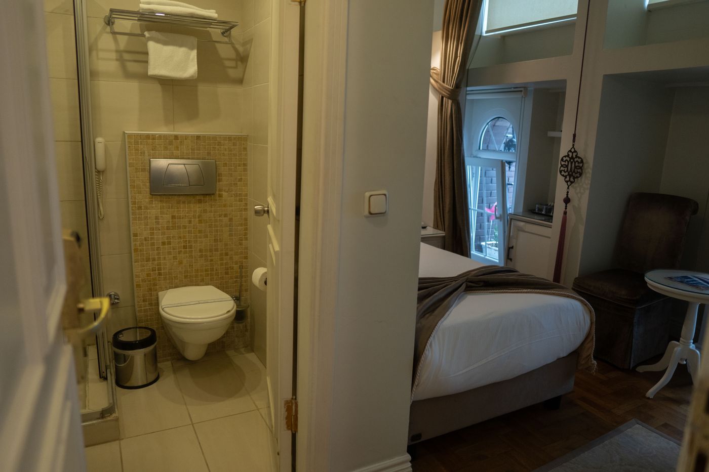 Avicenna-Hotel-Room-58
