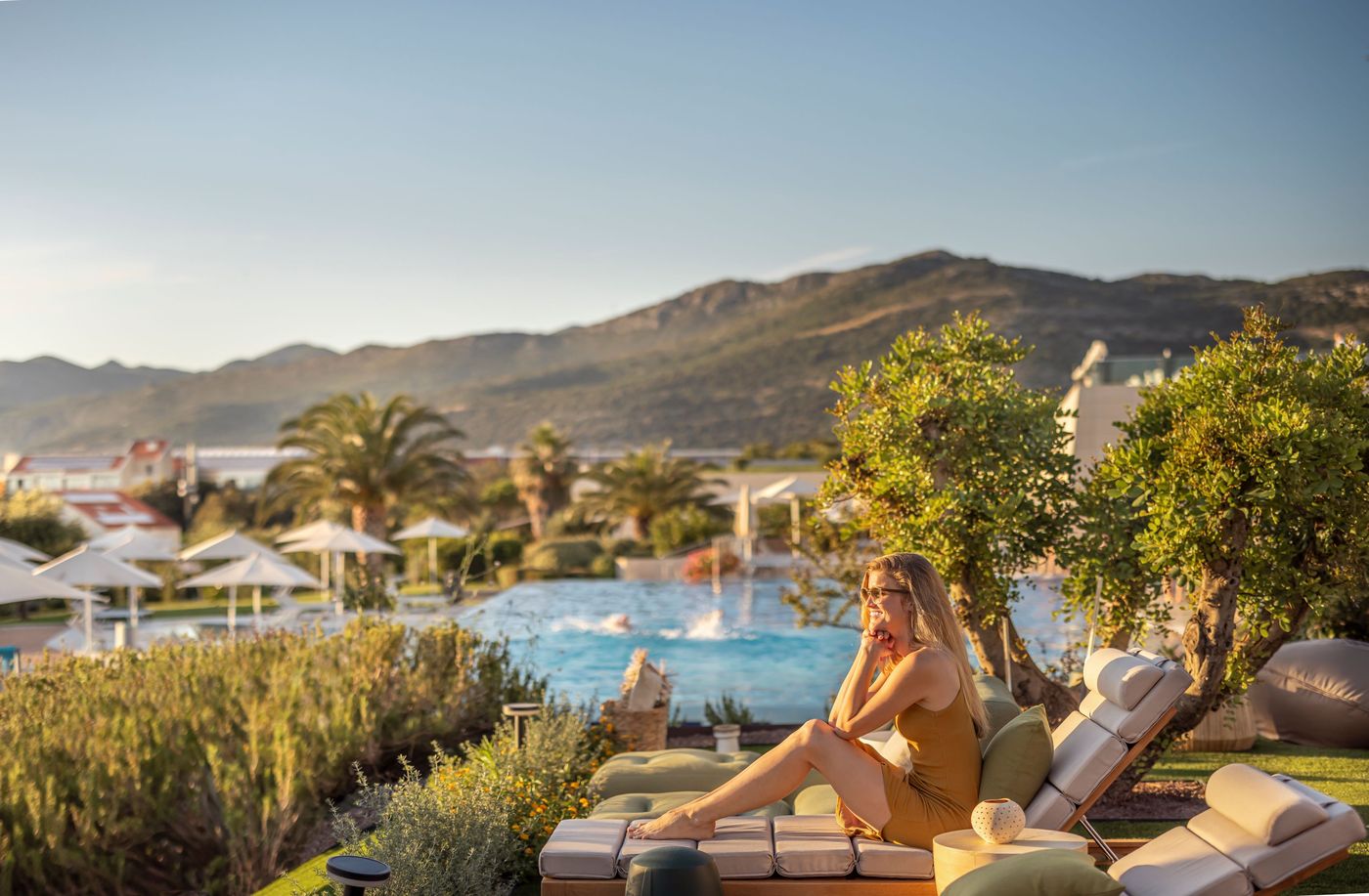 Valamar-Lacroma-Dubrovnik-Hotel-Pool-14