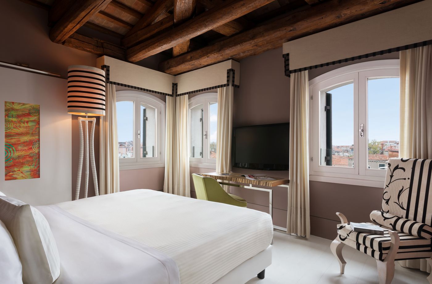 Sina-Centurion-Palace-Room-4