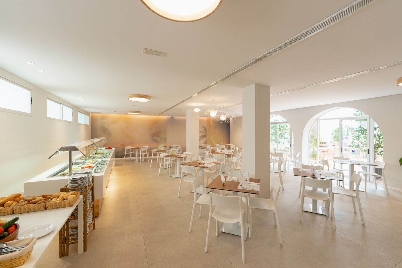 Internacional-Hotel-Restaurant-15