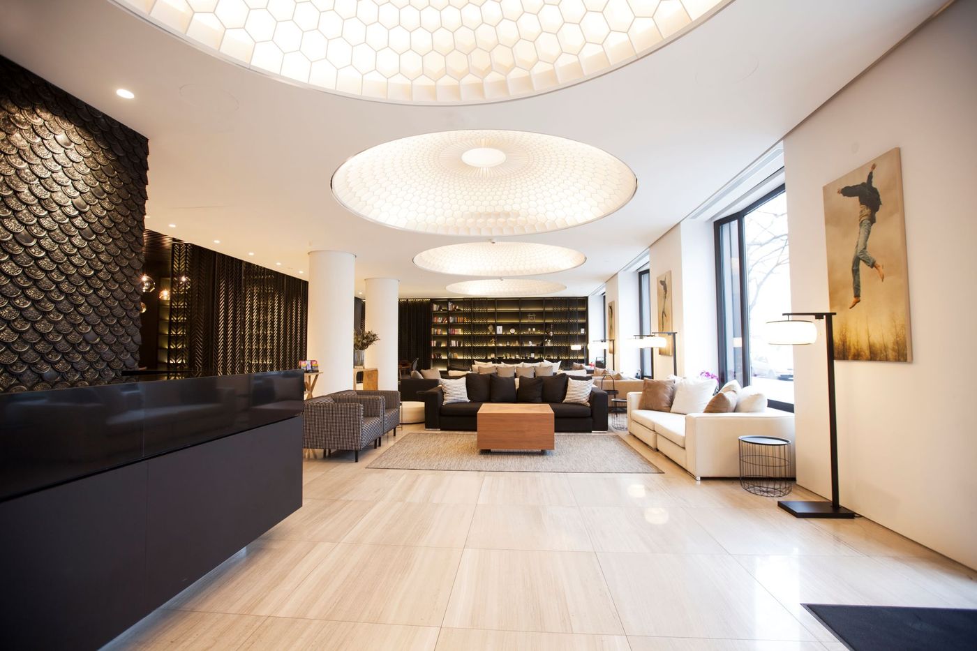 Quentin-XL-Potsdamer-Platz-Lobby-3