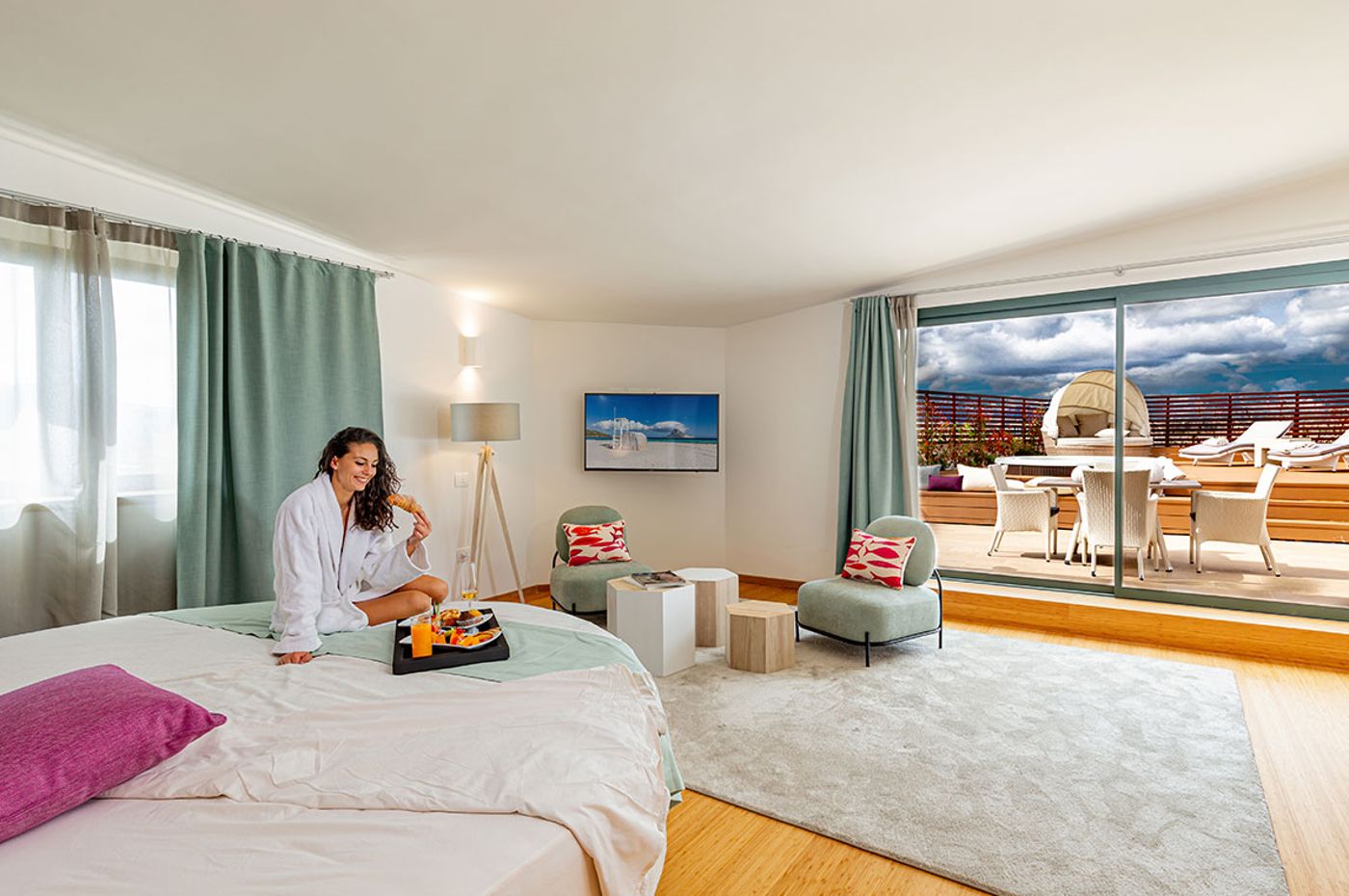 Mercure-Olbia-Room-13