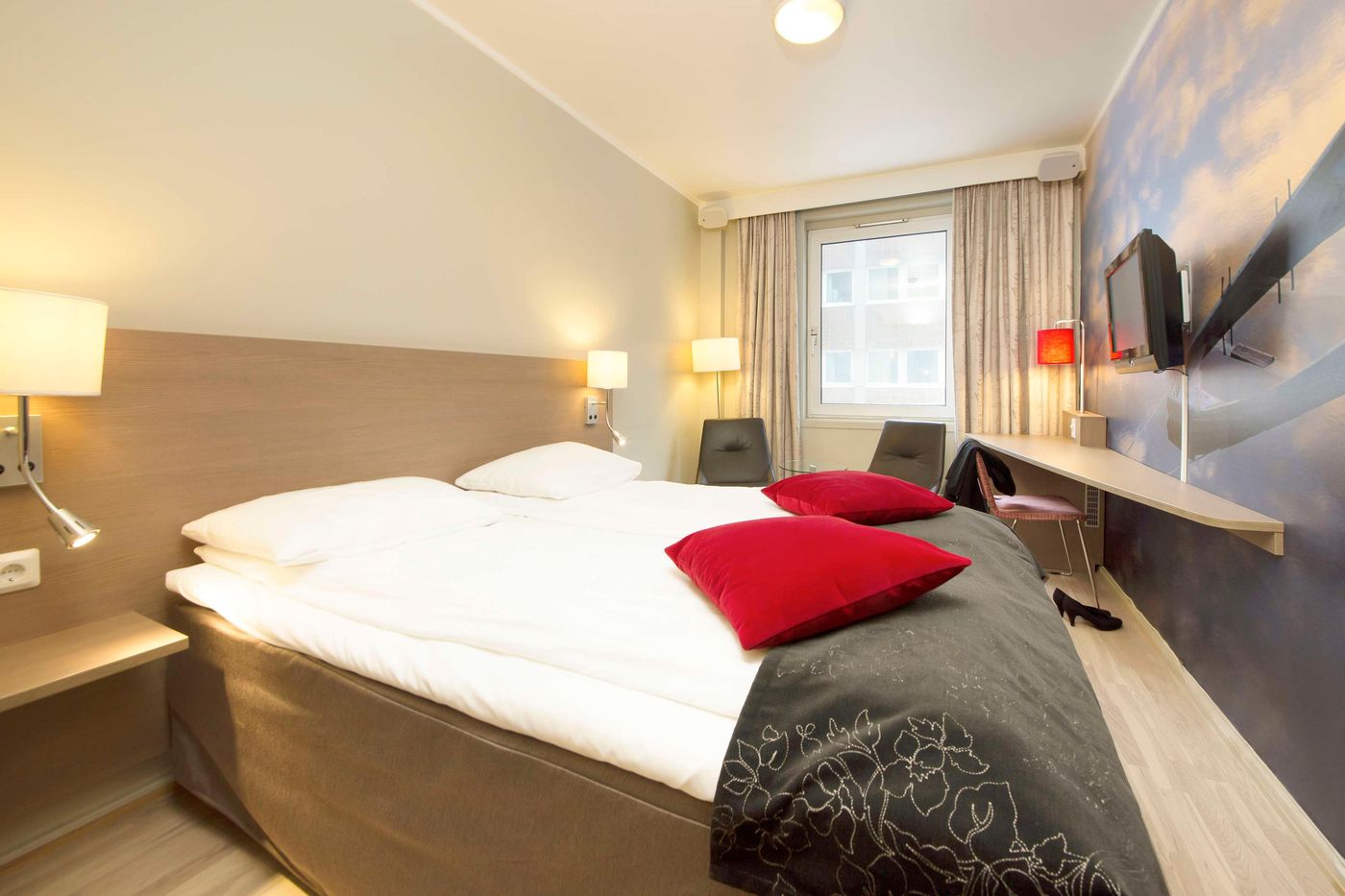 Scandic Grand Tromso-Norway-TROMSO-Room-9