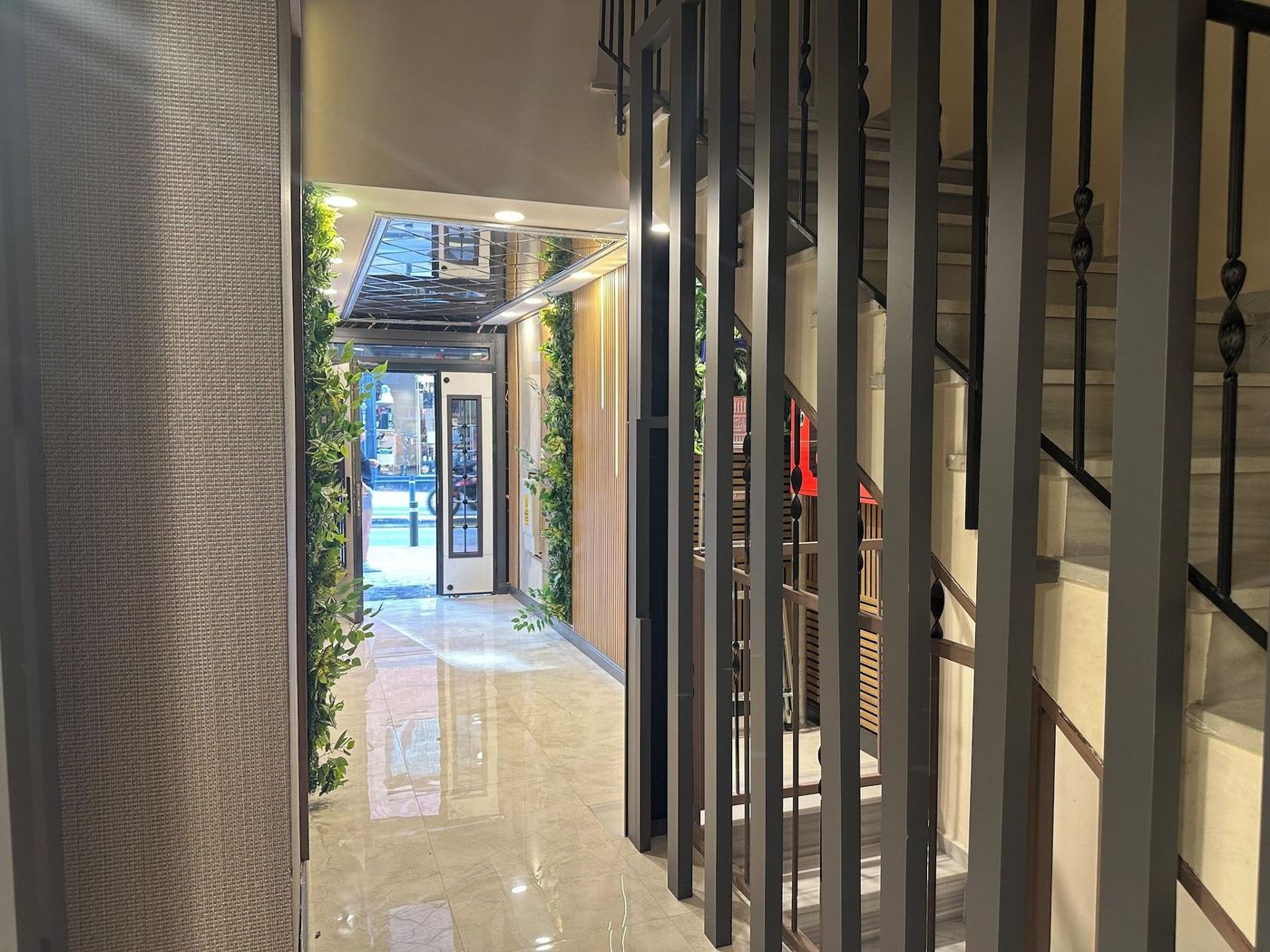 Roys Hotel & Suites-Turkey-Beyoğlu/İstanbul-General view-2