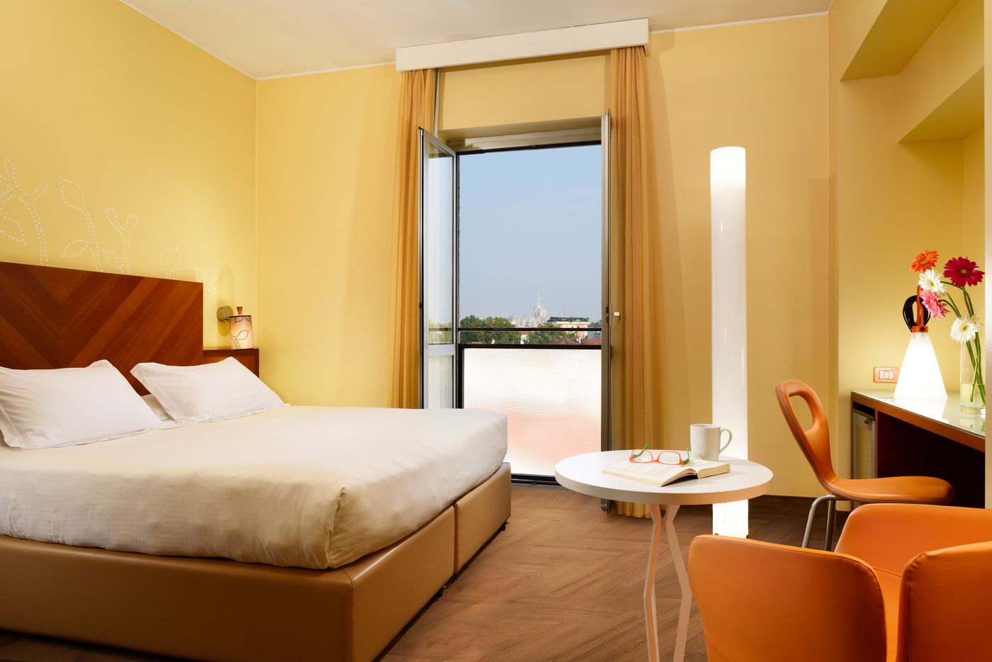 Unahotels--Mediterraneo-Milano-Room-5