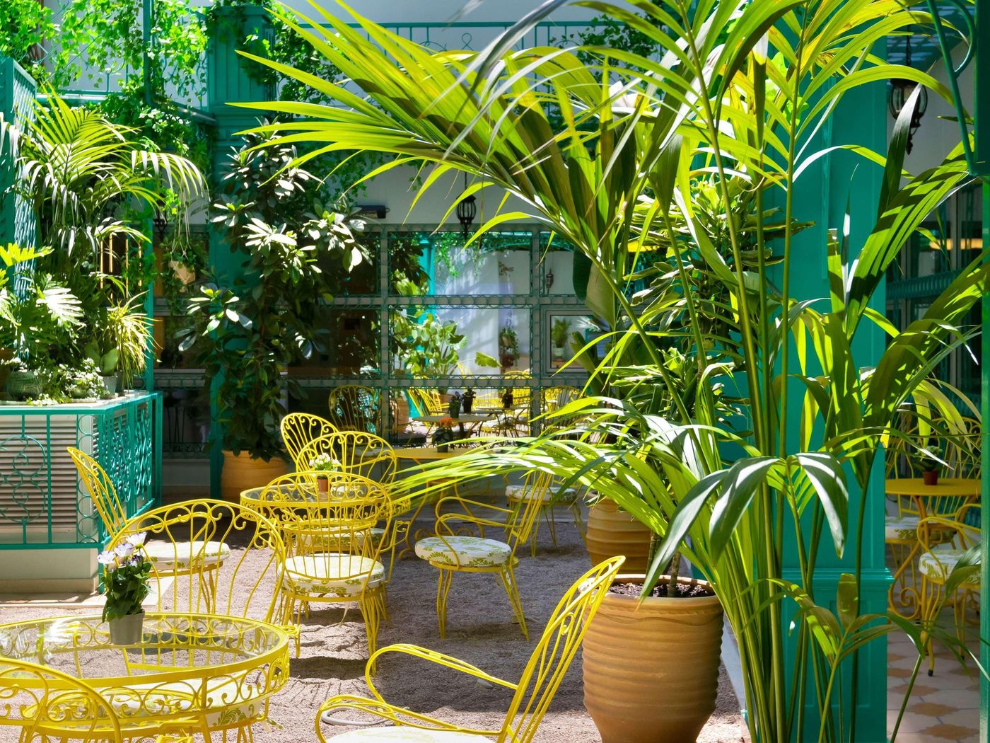 Ibis-Styles-Athens-Routes-Bar-3