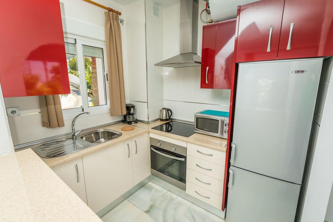 Las-Rosas-de-Capistrano-Room-47