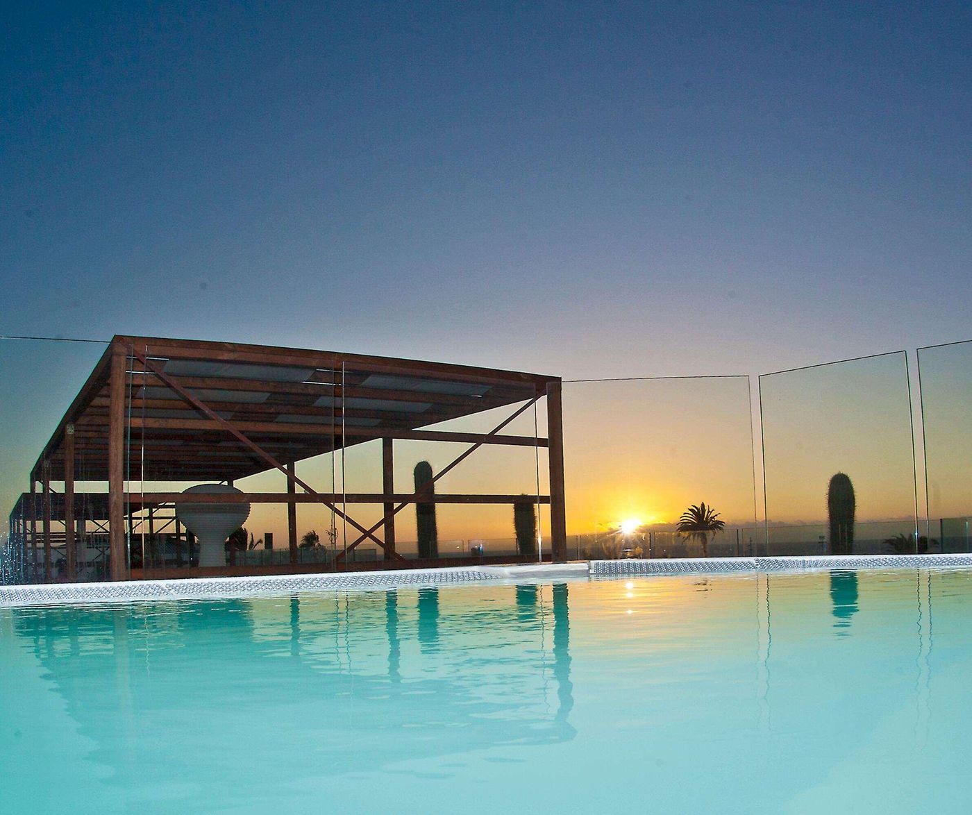 Alexandre-Hotel-Gala-Pool-13