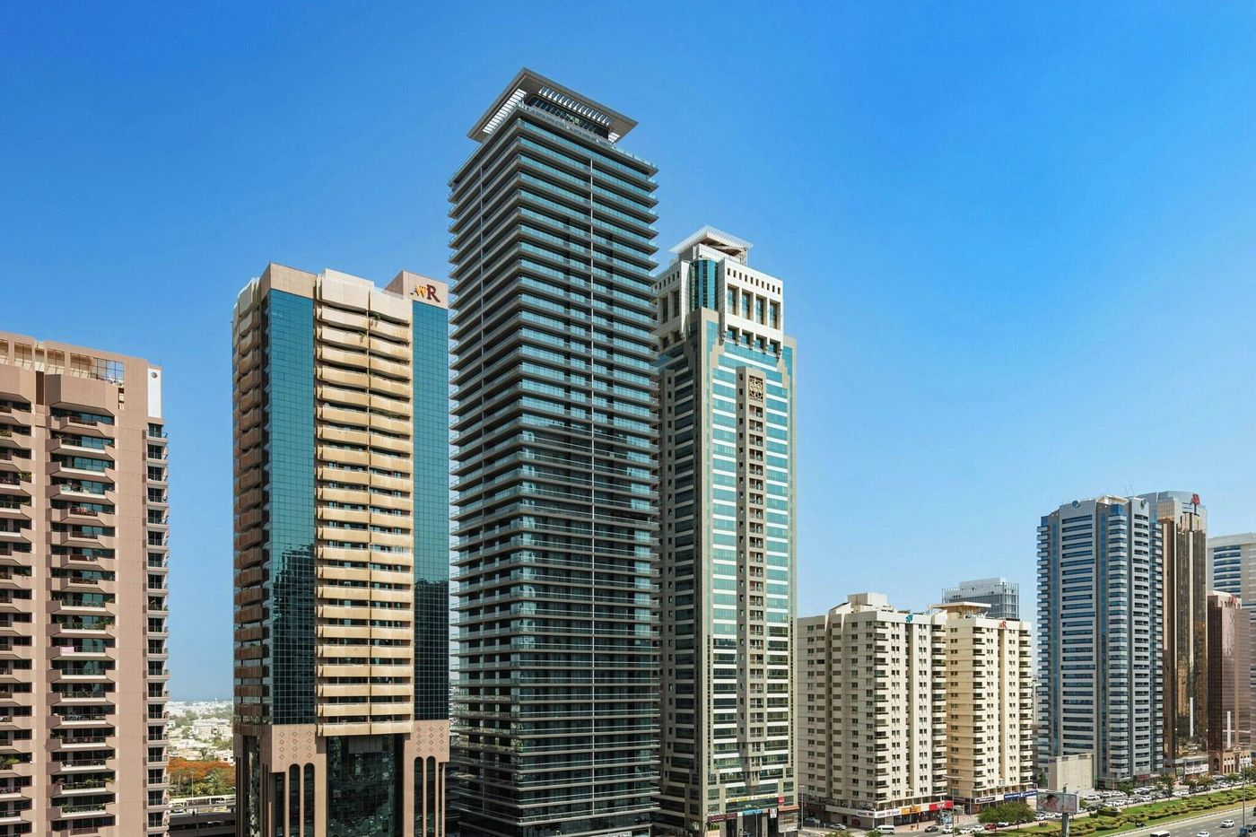 Four-Points-by-Sheraton-Sheikh-Zayed-Road-General-view-9