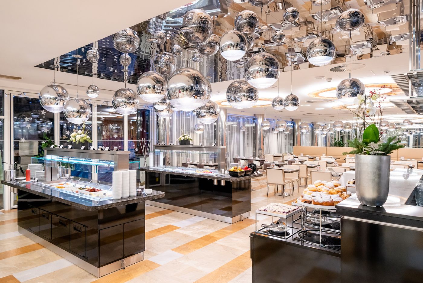 Grandium-Hotel-Prague-Restaurant-59