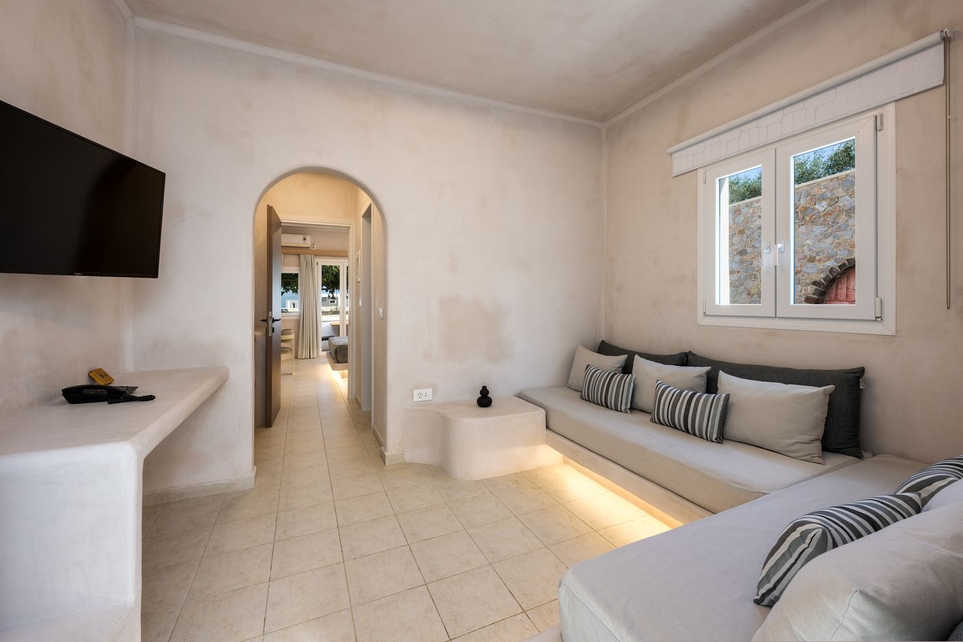 Aelia-Luxury-Suites-Room-29