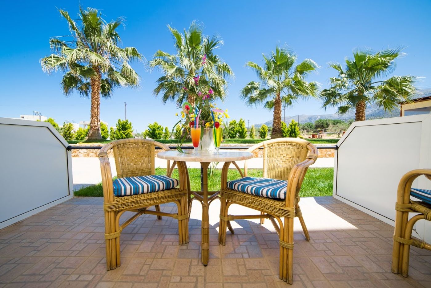 Real Palace Hotel & Studios