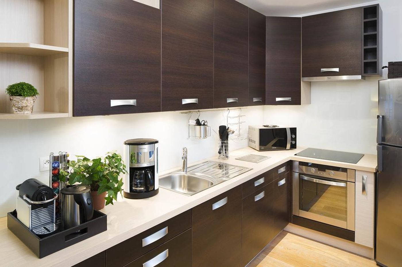 Montmartre-Residence-Paris-Room-7