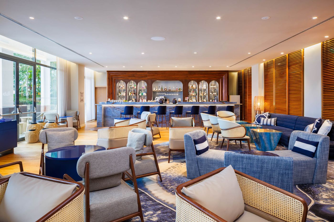 Hilton-Vilamoura-As-Cascatas-Golf-Resort---Spa-Bar-60