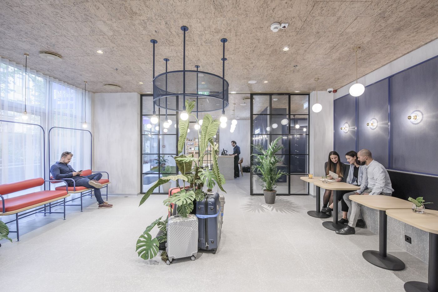 Vagabond-Downtown-Lobby-16