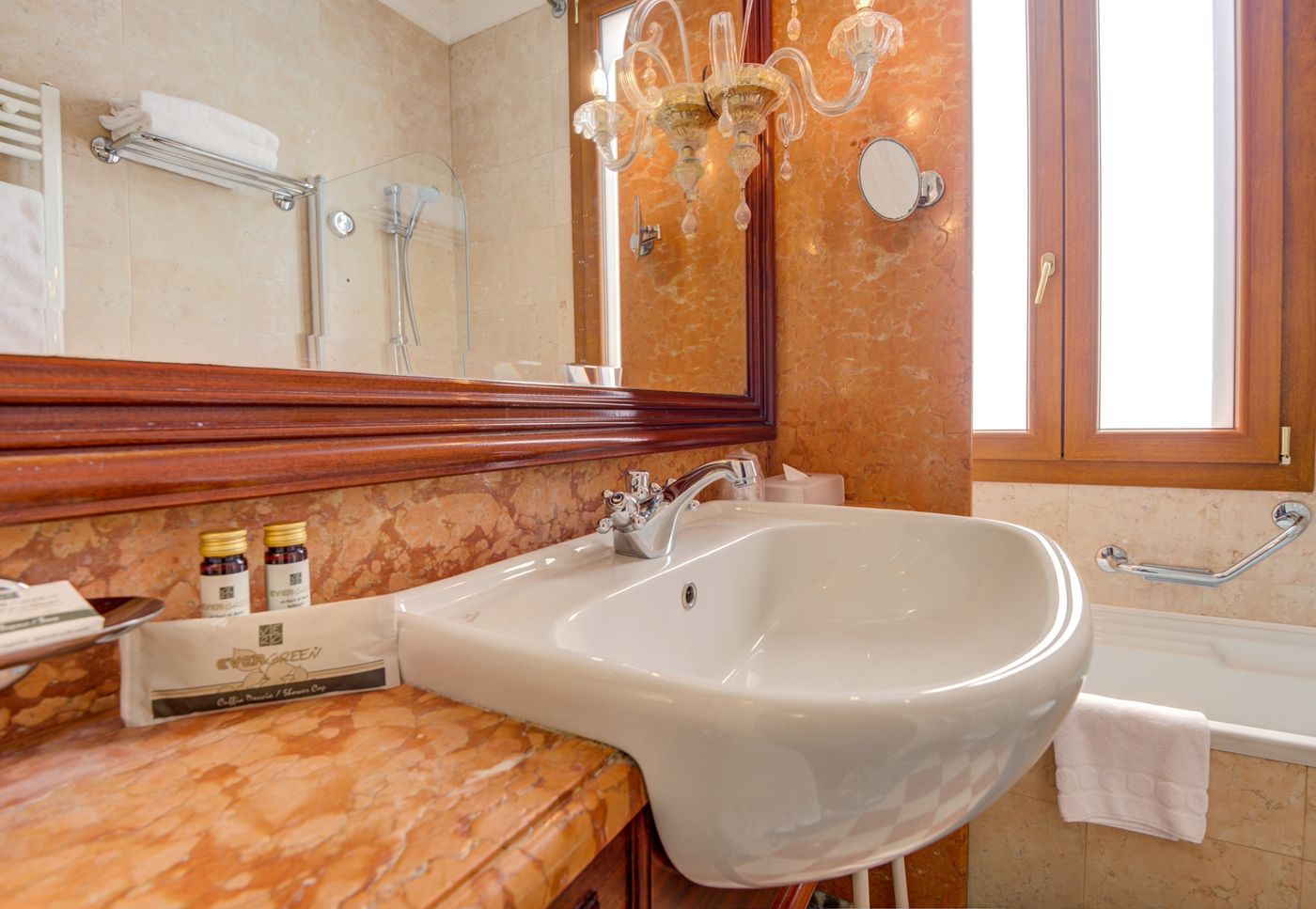 Hotel-Antiche-Figure-Room-56