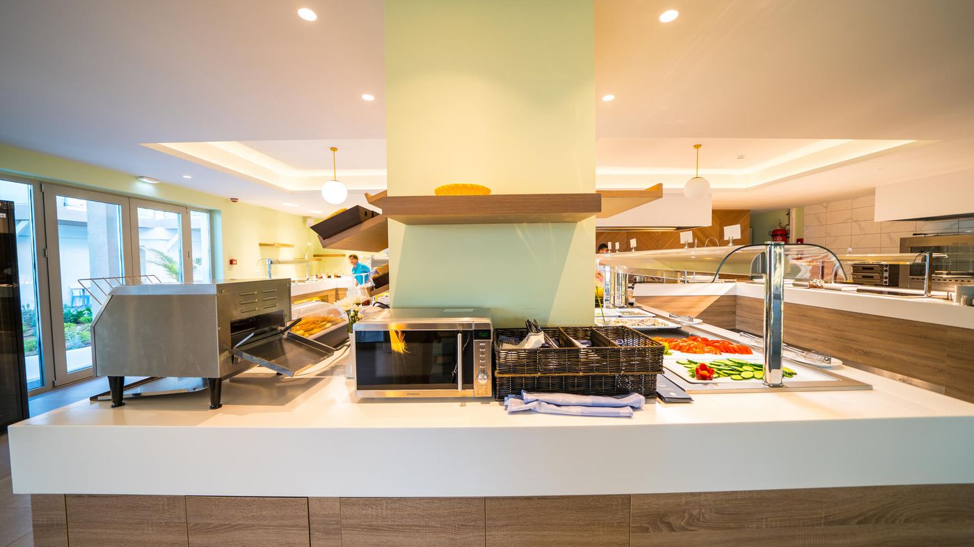 Adele-Beach-Hotel-Restaurant-46