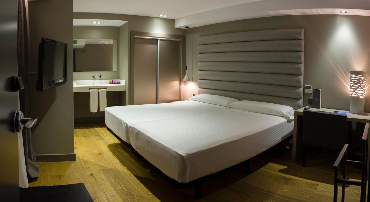 Zenit Vigo-Spain-VIGO-Room-5