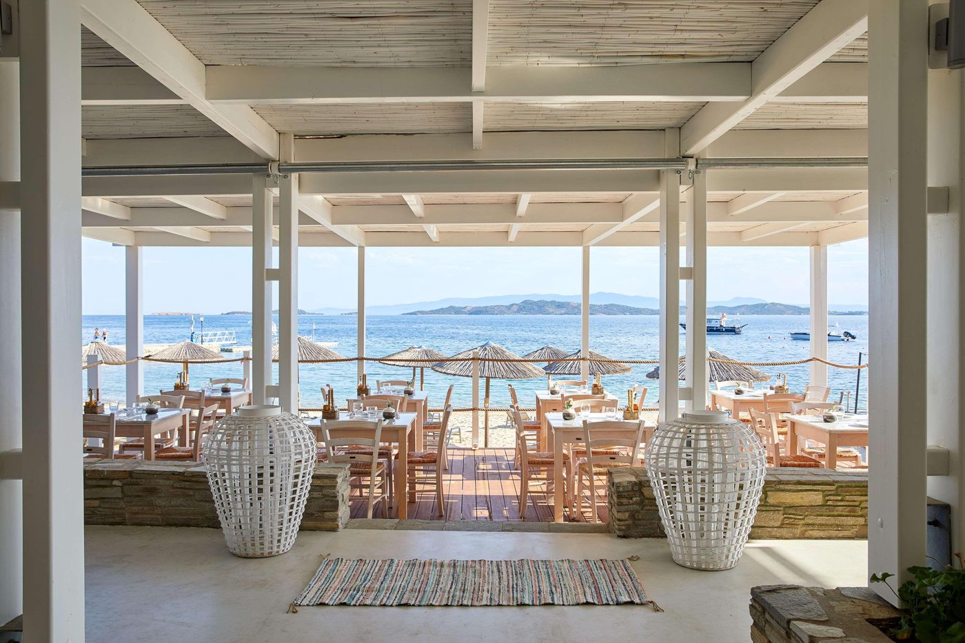 Eagles-Palace-Restaurant-55